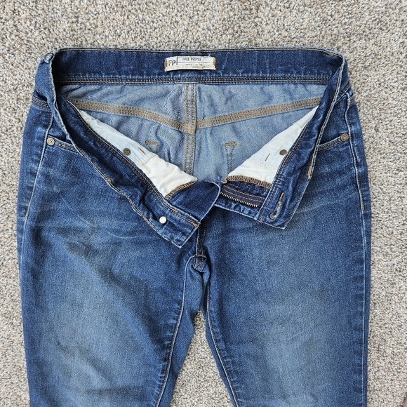 Free People Skinny Ankle Medium Wash Mid Rise Jeans 61855-16515125 Women's 26 - Picture 7 of 15